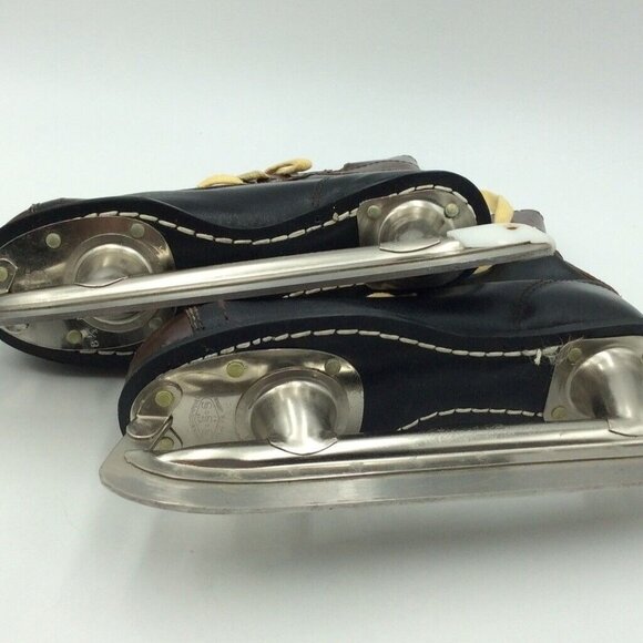 Vintage American Rocket Youth Size 8 1/3 Black Ice Skates Winter Box - Picture 3 of 11